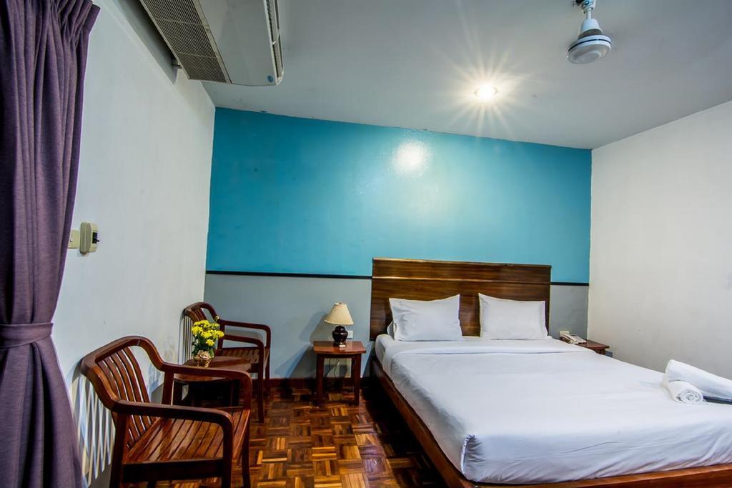 Sutus Court 4 Hotel Патая Екстериор снимка
